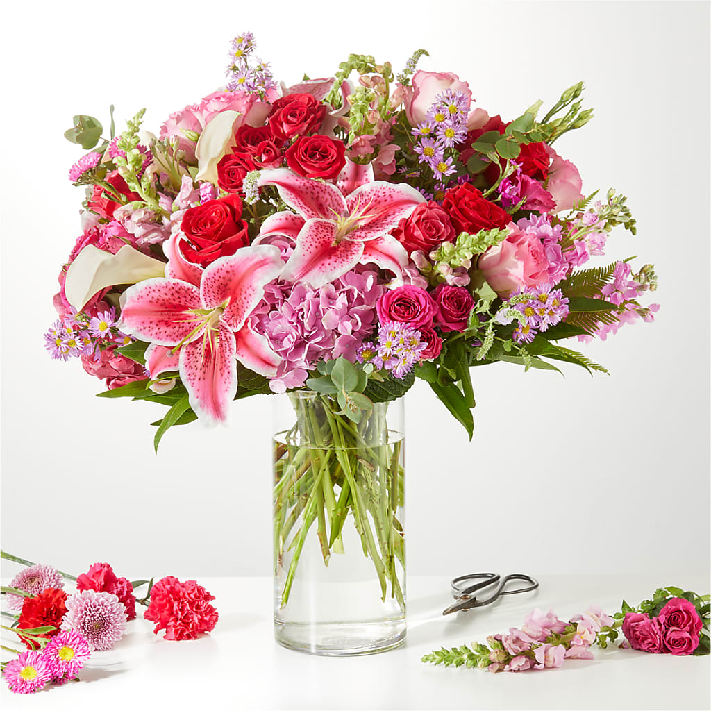 Swooning Over You - A Luxury Florist Original – Flower.delivery, Tontitown AR