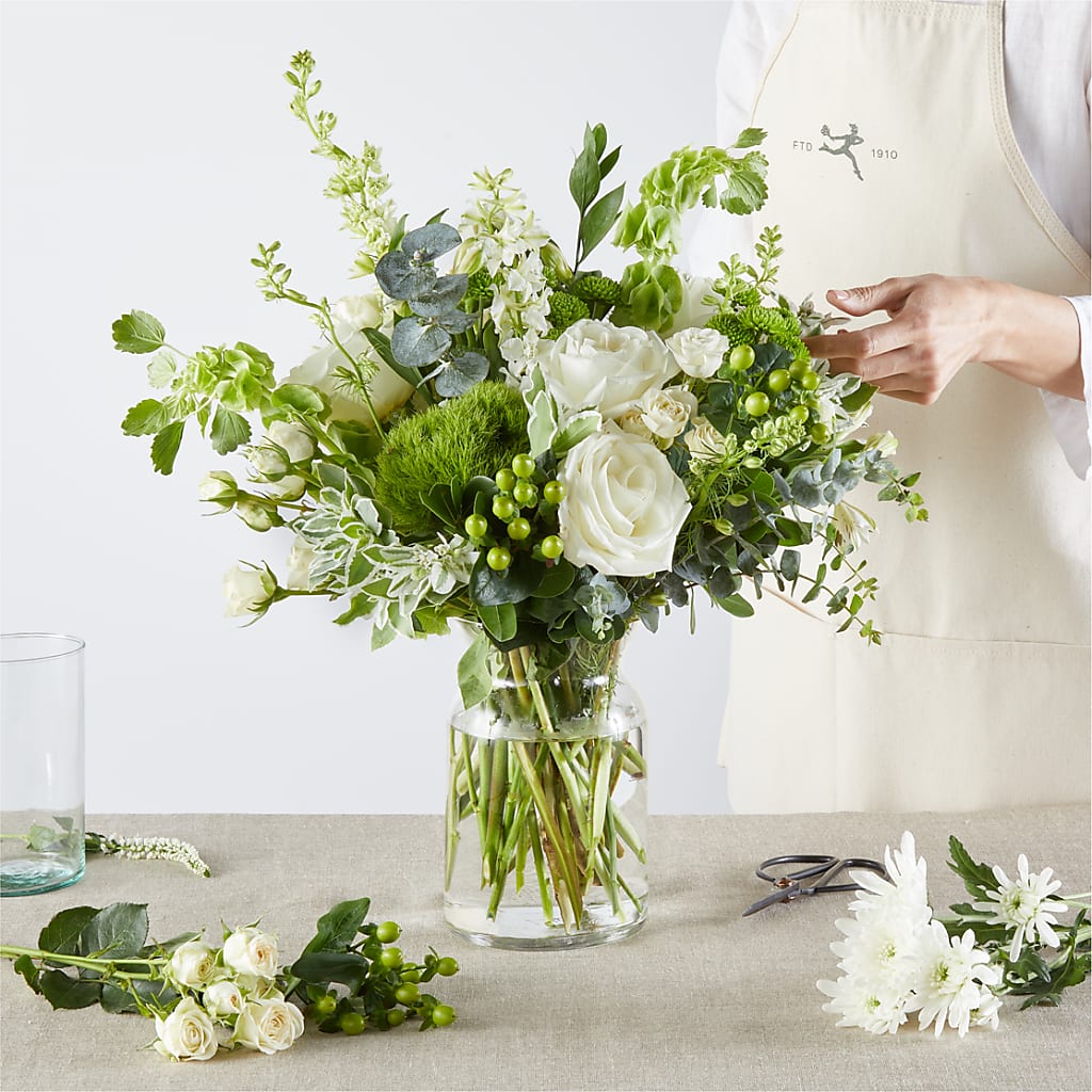 Irish Garden - A Florist Original – Flower.delivery, Tontitown AR