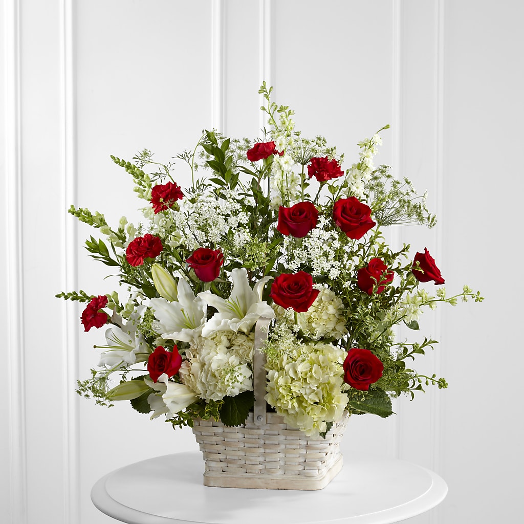 In Loving Memory Arrangement – Flower.delivery, Tontitown AR
