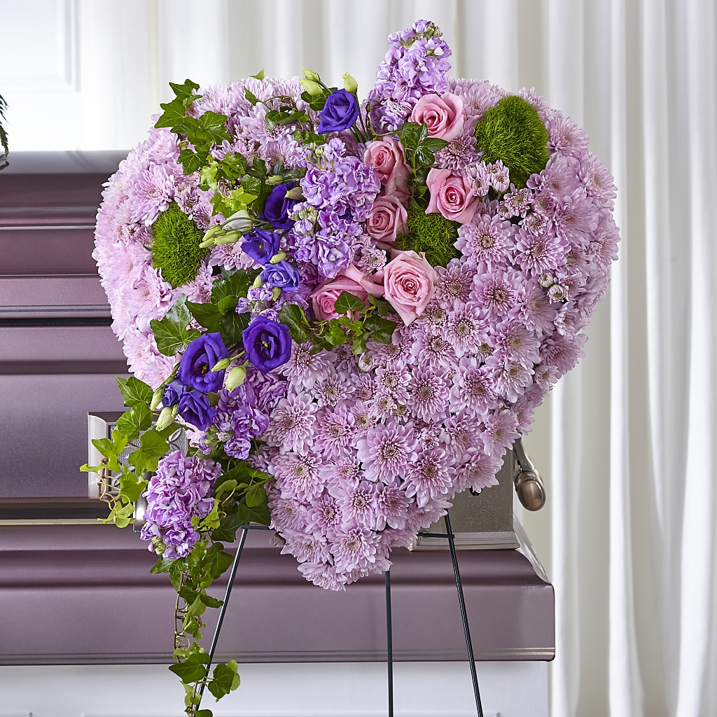 Treasured Love Standing Heart – Flower.delivery, Tontitown AR