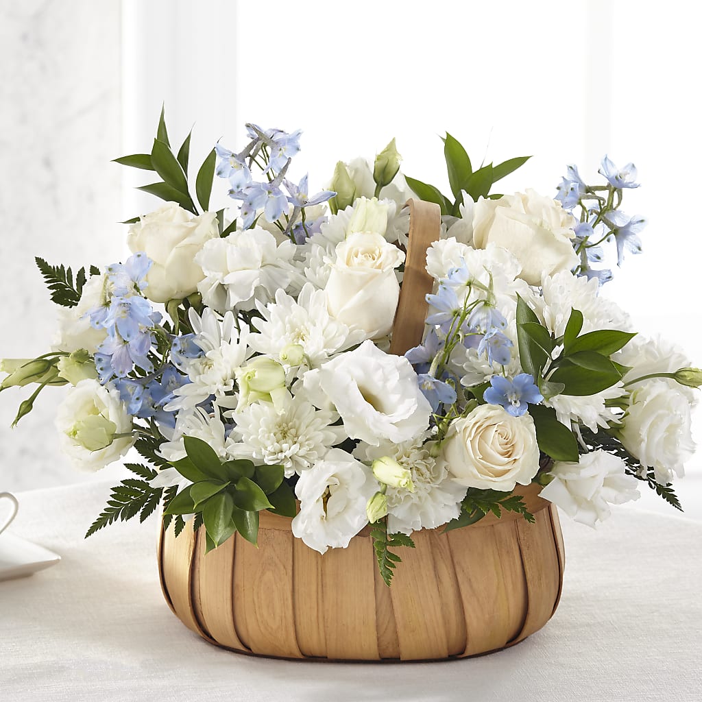 Sincerely Heartfelt Basket – Flower.delivery, Tontitown AR