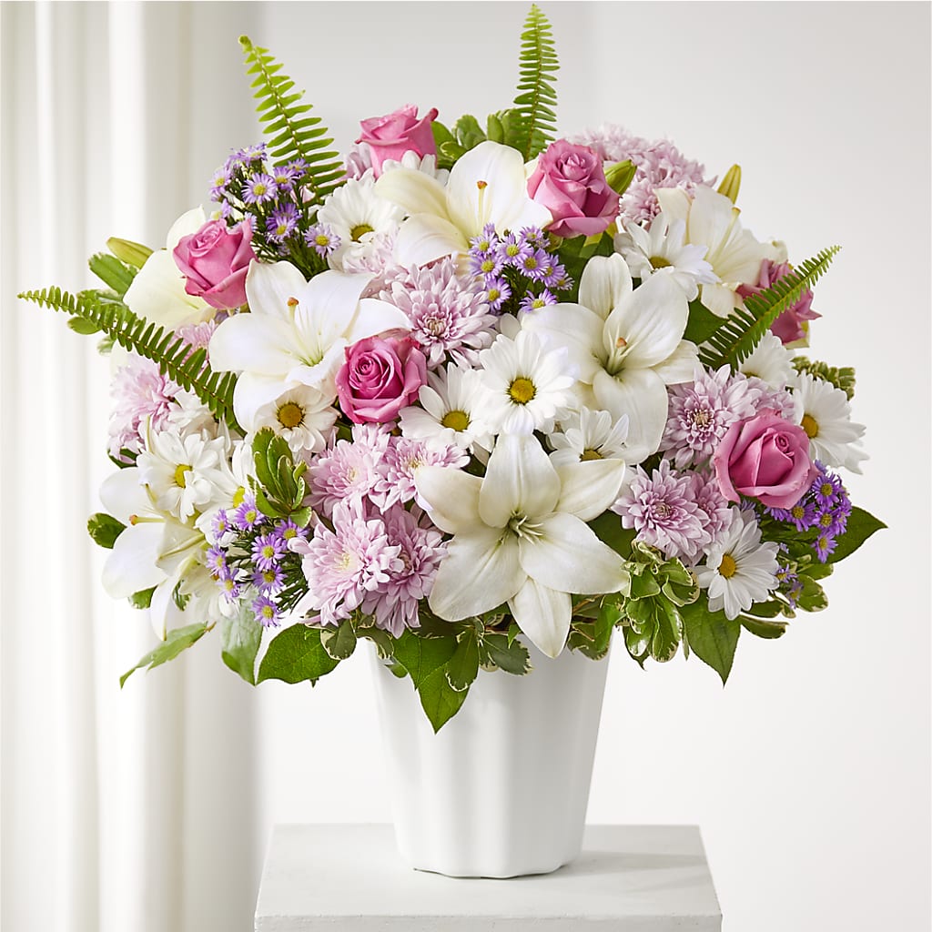 Warmest Thoughts Tabletop Basket – Flower.delivery, Tontitown AR