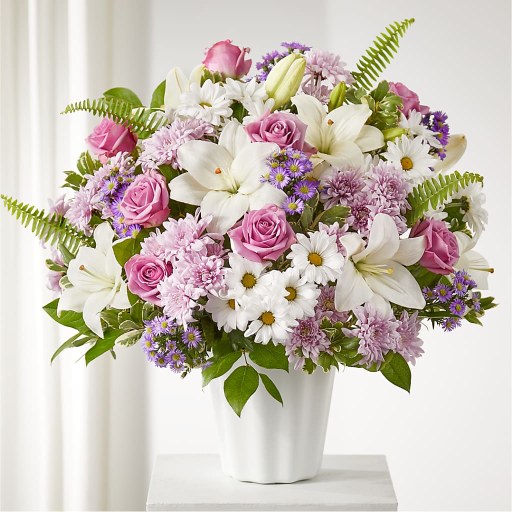 Warmest Thoughts Tabletop Basket – Flower.delivery, Tontitown AR