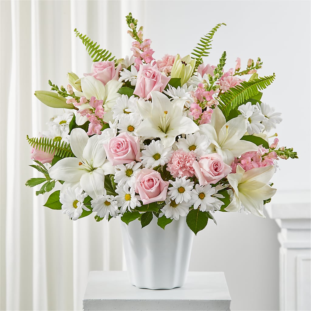 Soft Touch Tabletop Basket – Flower.delivery, Tontitown AR