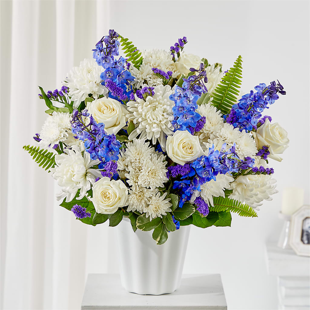 Hold Dear Tabletop Basket – Flower.delivery, Tontitown AR