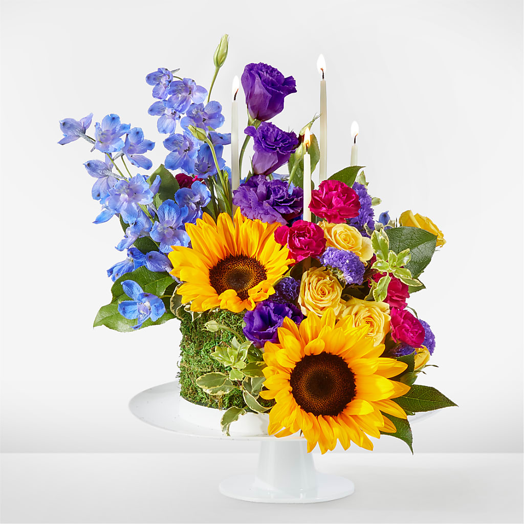 Star of the Day Floral Cake – Flower.delivery, Tontitown AR