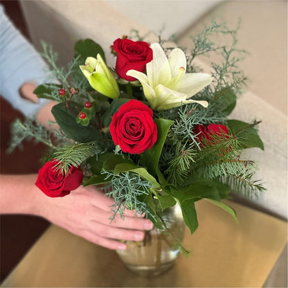 Glittering Lights Bouquet –  Flower.delivery, Tontitown AR