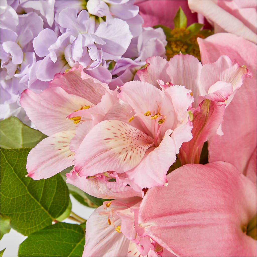 The Crown Jewel Bouquet –  Flower.delivery, Tontitown AR
