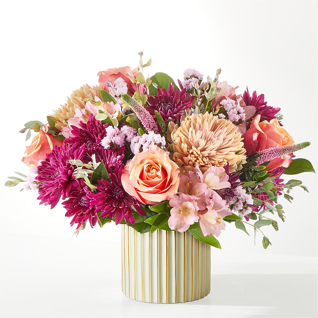Berry Cobbler Bouquet with Ivory Vase –  Flower.delivery, Tontitown AR