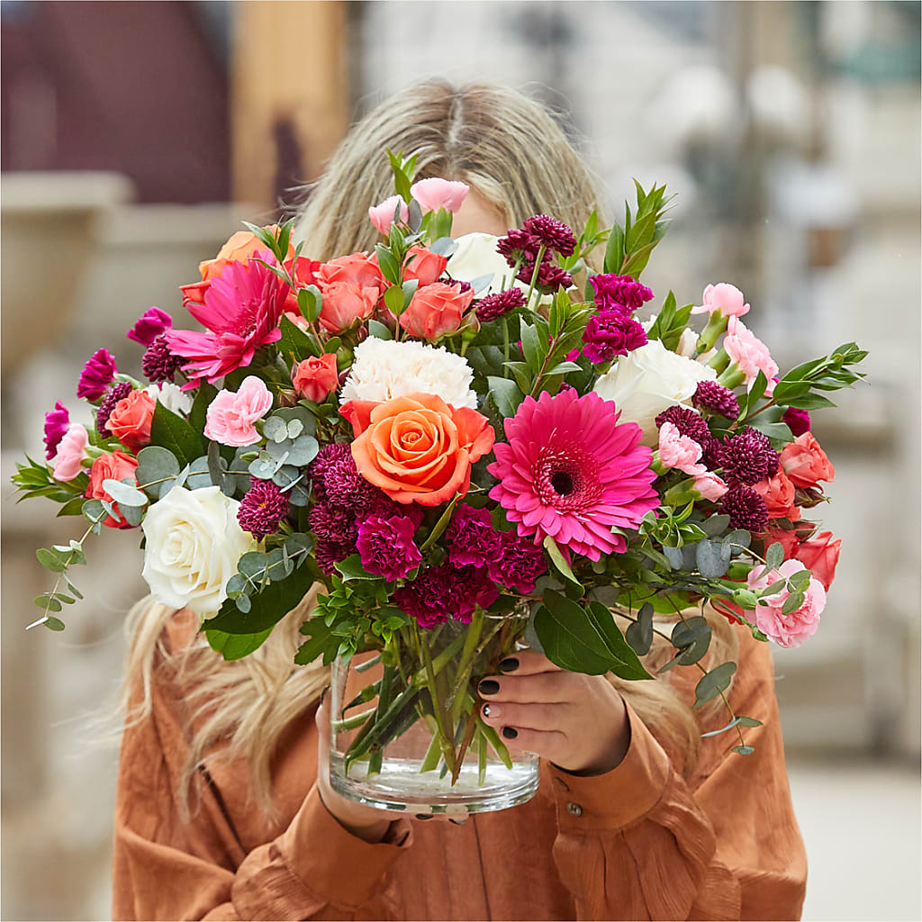 Smell the Roses Bouquet –  Flower.delivery, Tontitown AR